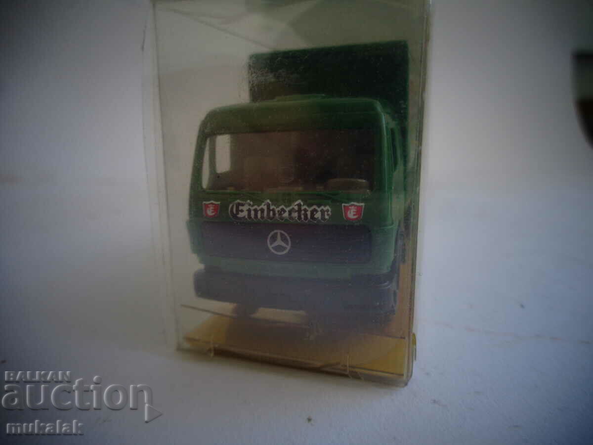 WIKING H0 1/87 MERCEDES BENZ MODEL DE ANVELOPE CARRUCIU TIR cu preț 15.00 BGN | € 7.67 WIKING H0 1/87 MERCEDES BENZ MODEL DE ANVELOPE CARRUCIU TIR cu preț 15.00 BGN | € 7.67