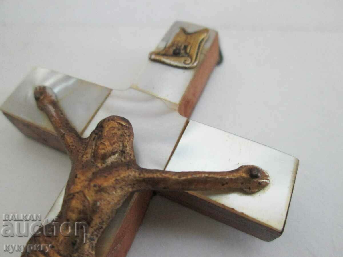 Auction Old Small Mother of Pearl Jerusalem Cross mother of pearl from Holy Sepulchre Auction Old Small Mother of Pearl Jerusalem Cross mother of pearl from Holy Sepulchre