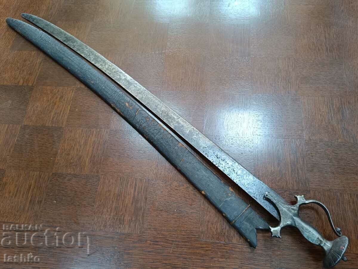 Παράδοση Παλιό σπαθί, τούλβαρ Παράδοση Παλιό σπαθί, τούλβαρ