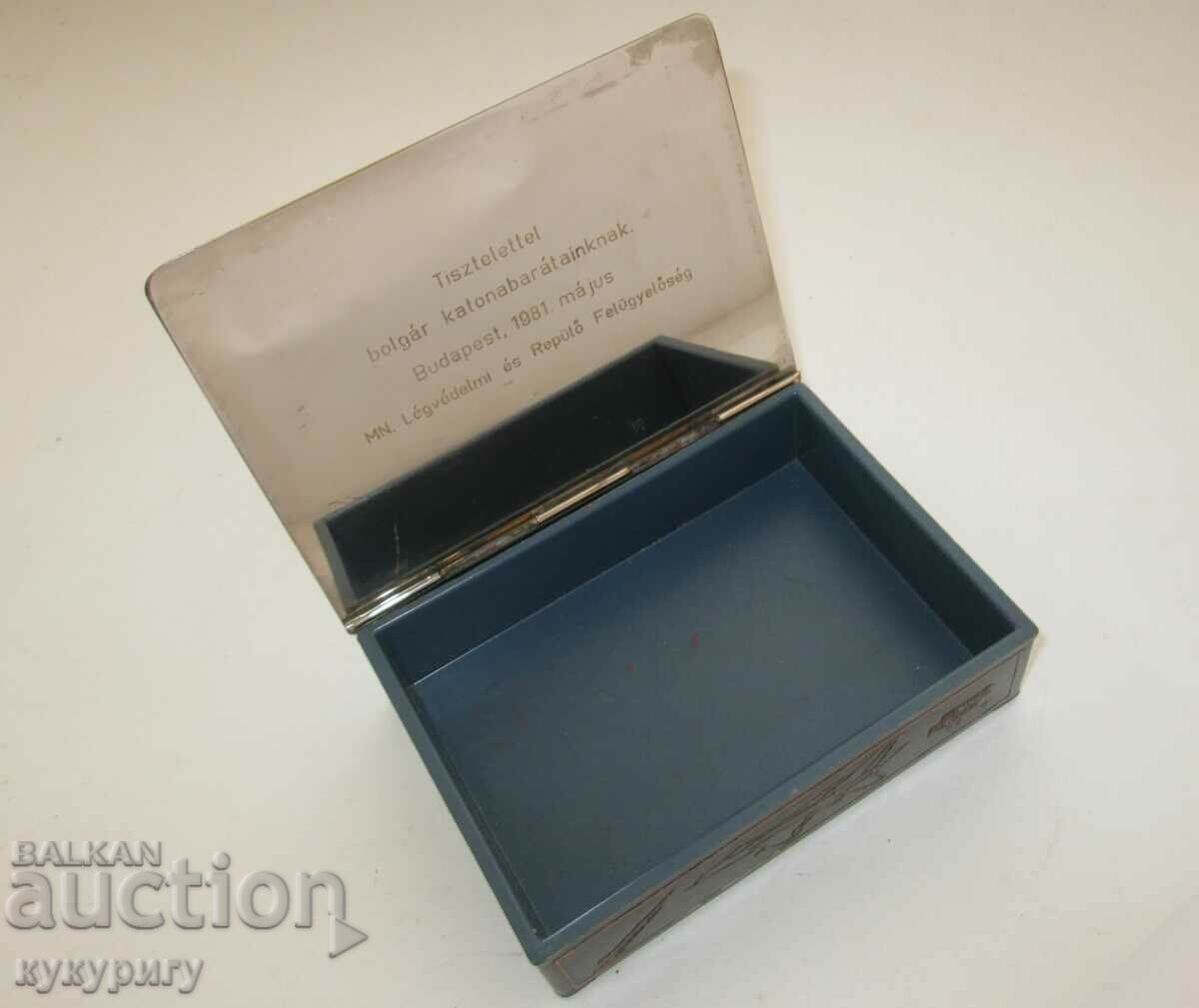 Old Soc military award aviation Air Force box fighters - 7 Old Soc military award aviation Air Force box fighters - 7