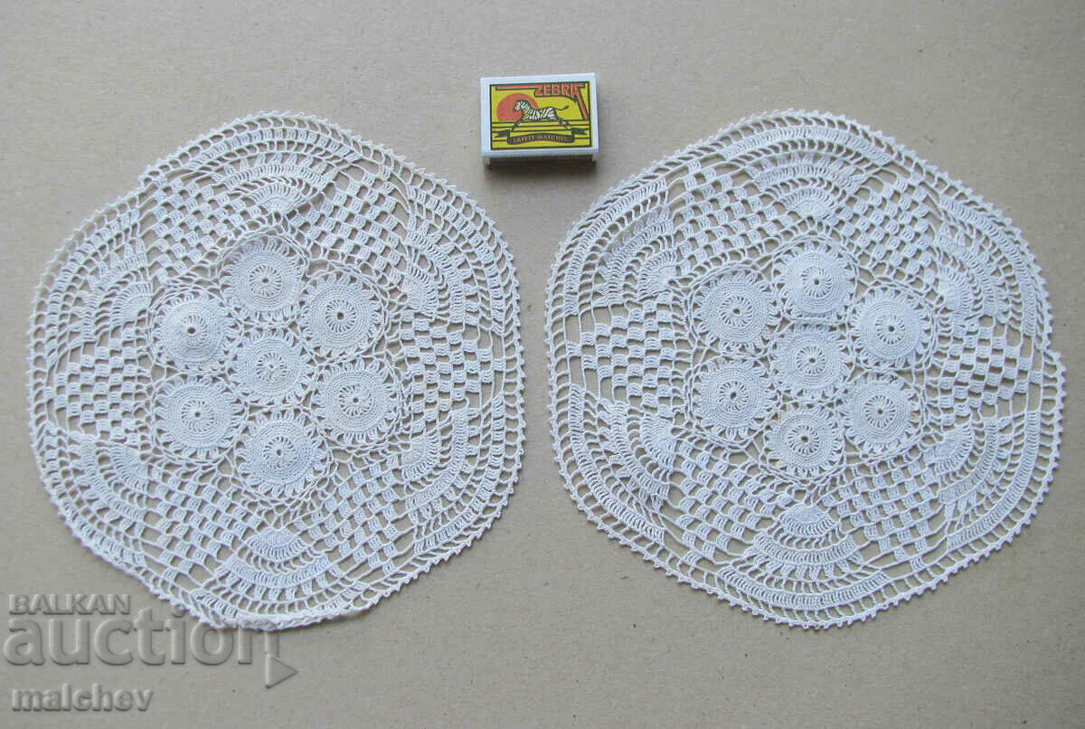 Lot of 2 tablecloths, napkins, 14 cm, hand-knitted, lovely, excellent