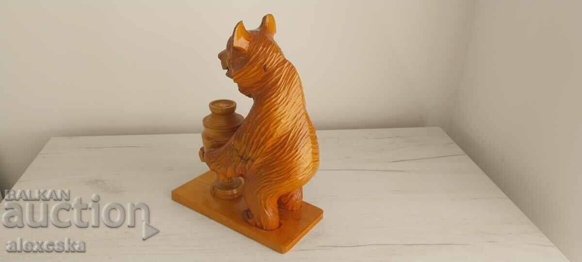 Figura din lemn - URSS cu preț 77.00 BGN | € 39.37 Figura din lemn - URSS cu preț 77.00 BGN | € 39.37