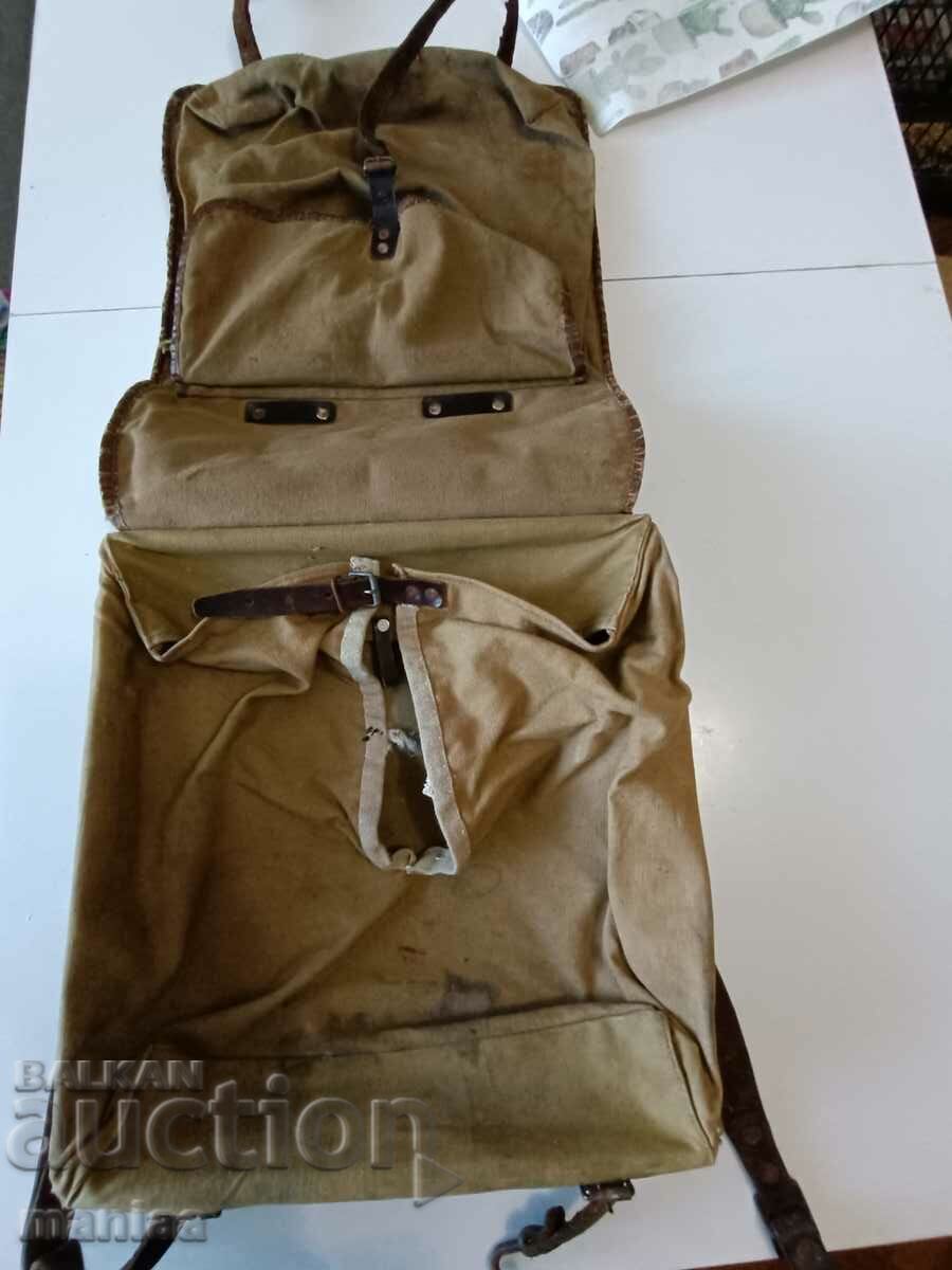 Auction Original WW2 German Tornister Backpack Auction Original WW2 German Tornister Backpack