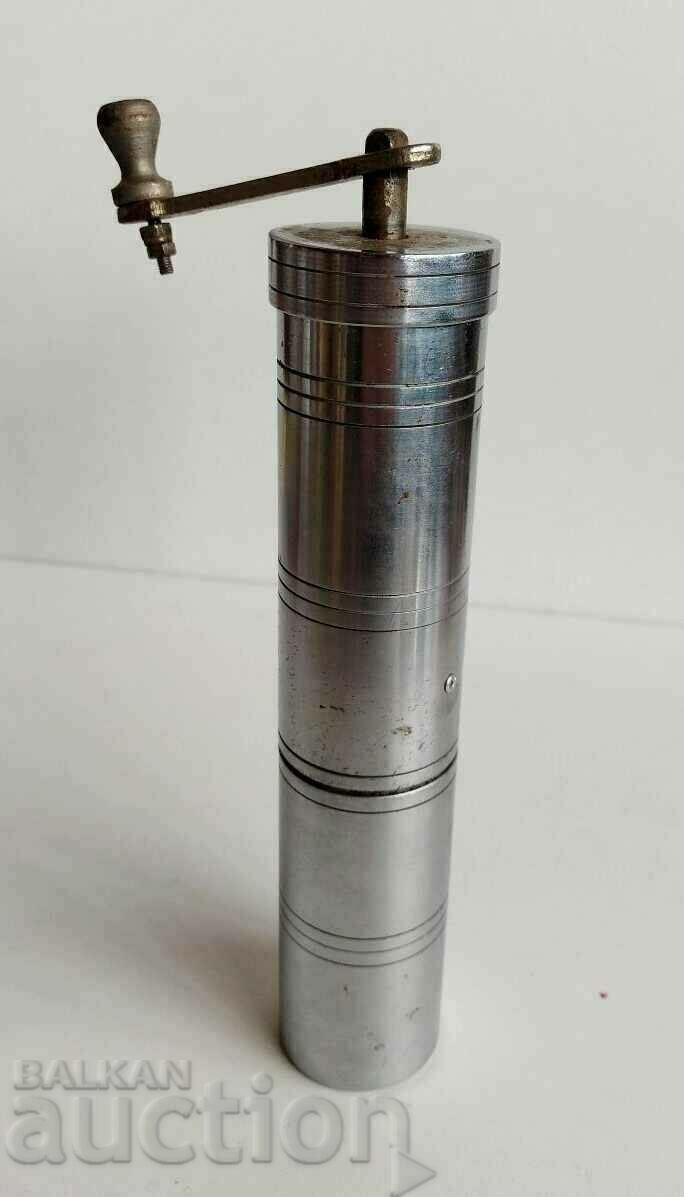 . OLD LARGE MILL MILL FOR DECORATION - 5 . OLD LARGE MILL MILL FOR DECORATION - 5