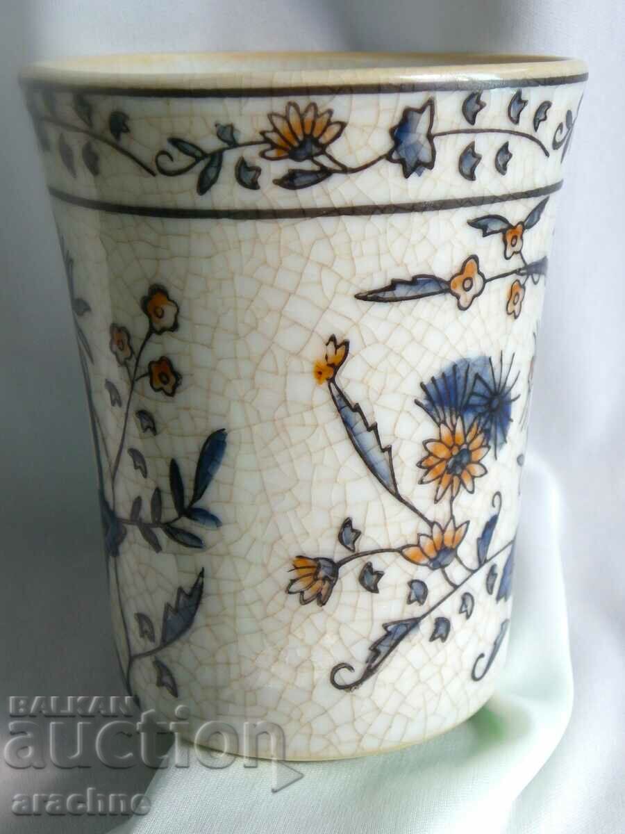 Старинна британска чаша от ХIХв. с цена 30.00 лв. | € 15.34 Старинна британска чаша от ХIХв. с цена 30.00 лв. | € 15.34