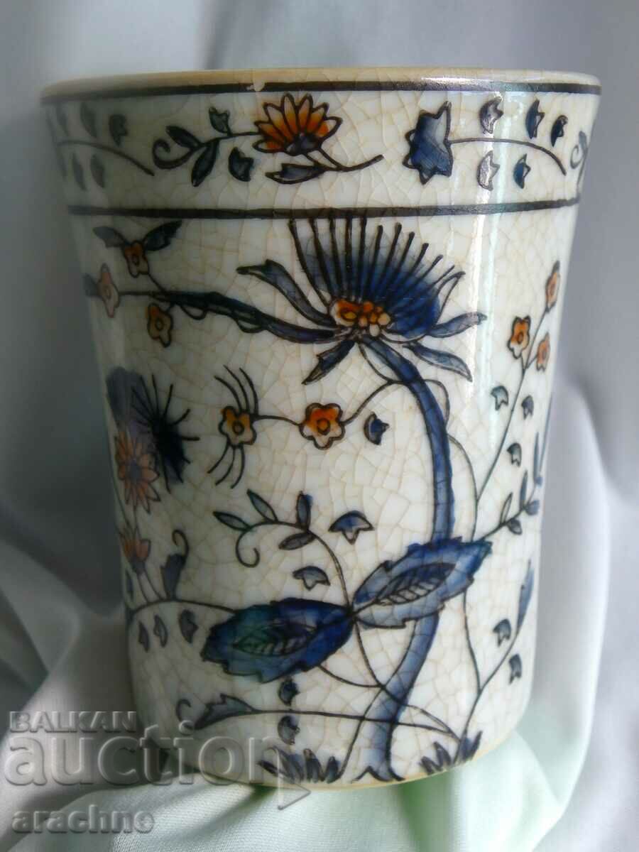 Аукцион Старинна британска чаша от ХIХв. Аукцион Старинна британска чаша от ХIХв.