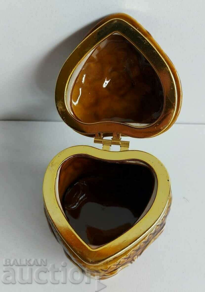 . CERAMIC JEWELRY BOX SOUVENIR BOX DECORATION - 7 . CERAMIC JEWELRY BOX SOUVENIR BOX DECORATION - 7