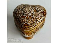 . CERAMIC JEWELRY BOX SOUVENIR BOX DECORATION