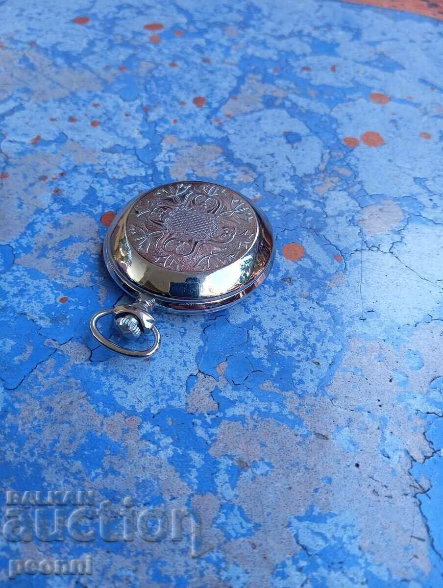 Delivery of Pocket watch Lightning for the blind Delivery of Pocket watch Lightning for the blind