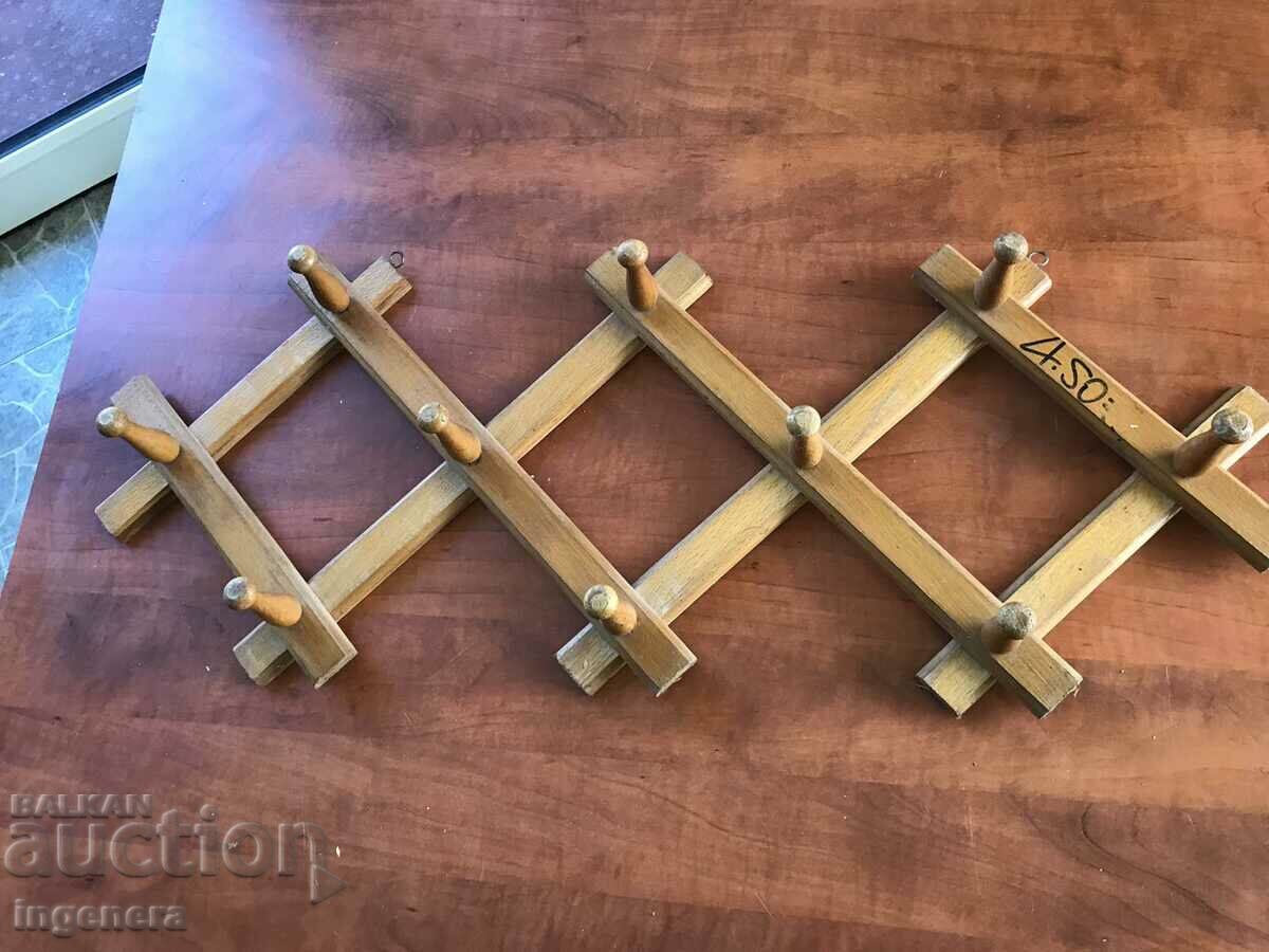 Delivery of HANGER HANGER WOOD EXTENDABLE WALL