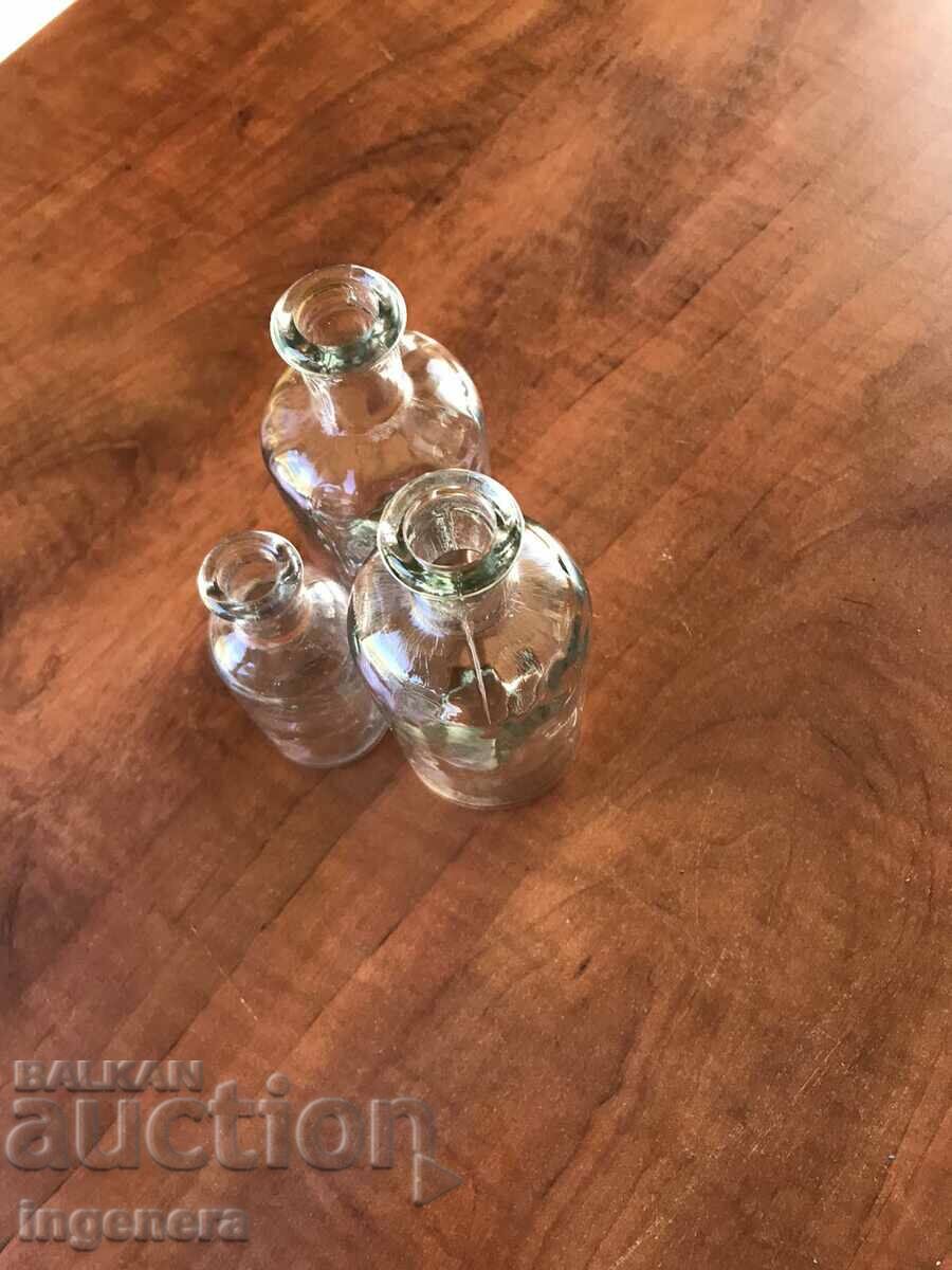 Auction PHARMACEUTICAL GLASS BOTTLE - 3 PCS. Auction PHARMACEUTICAL GLASS BOTTLE - 3 PCS.