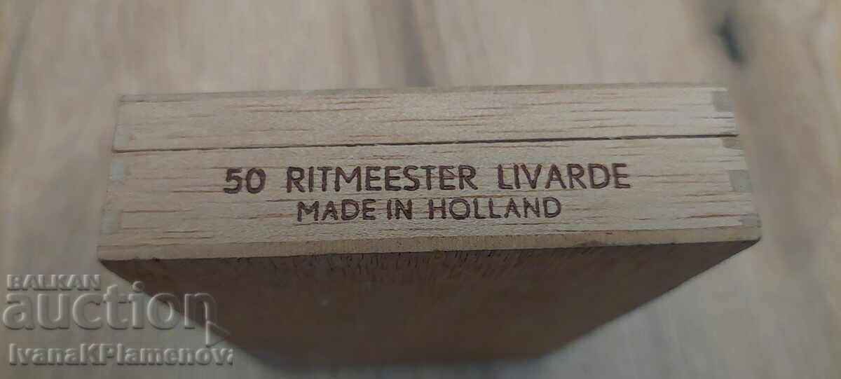 Аукцион Кутийка дървена Аукцион Кутийка дървена