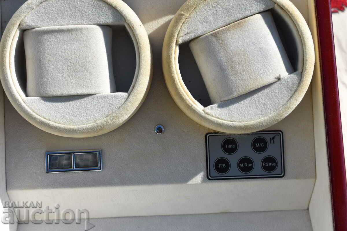 Delivery of Winding watch box