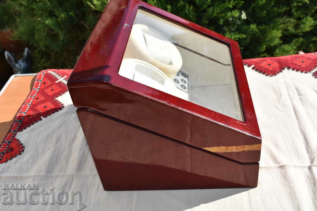 Winding watch box - 5