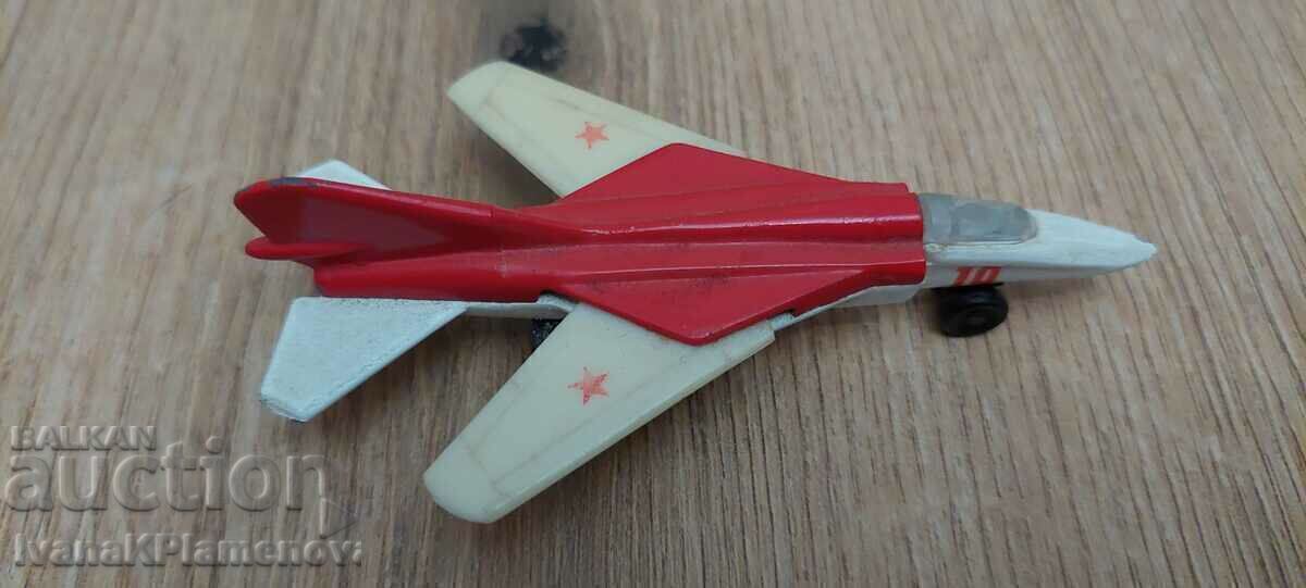 Играчка ретро метална за колекционери Играчка ретро метална за колекционери