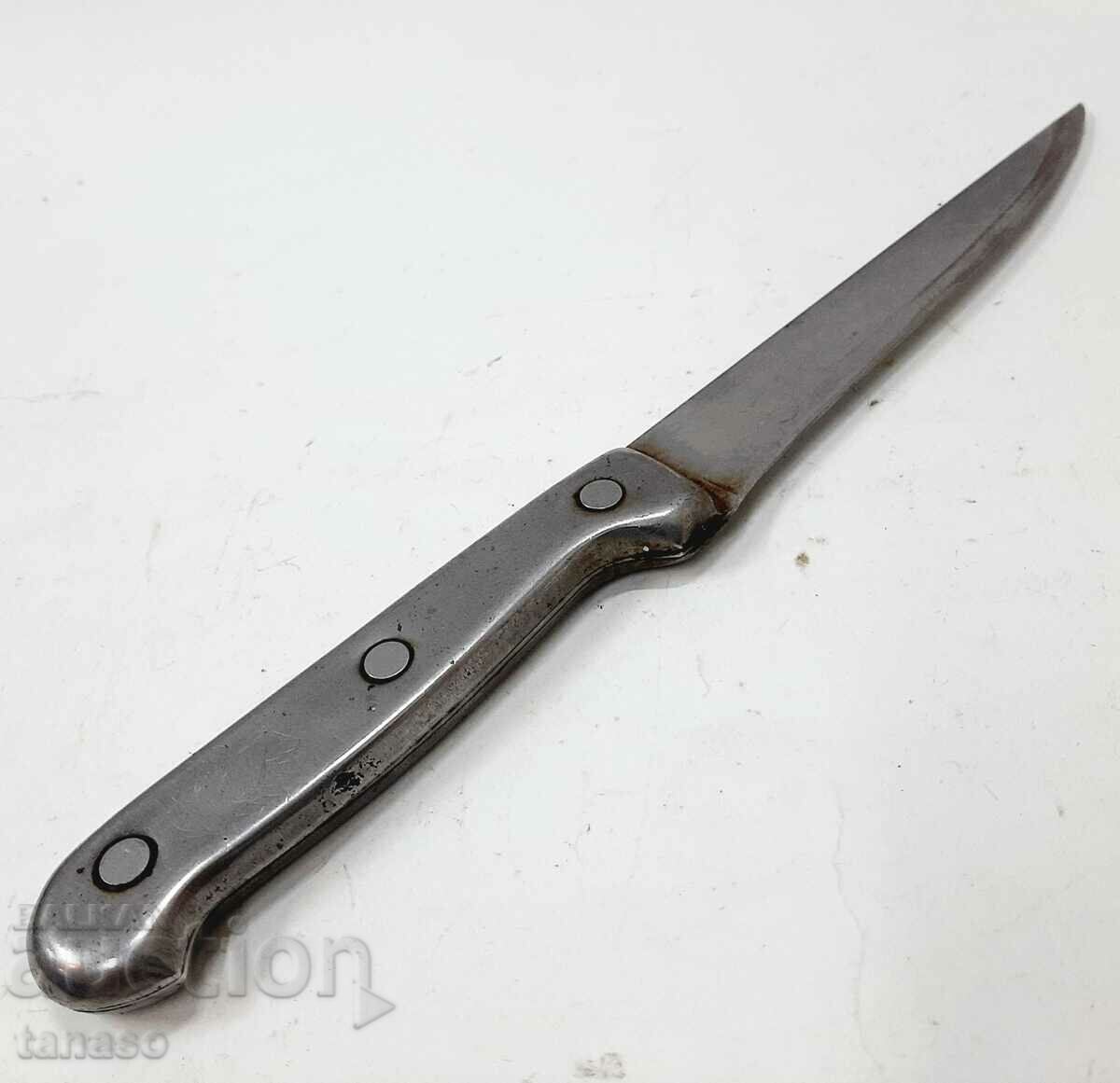 Jin Li Metal Knife (2.3) with price 10.00 BGN | € 5.11 Jin Li Metal Knife (2.3) with price 10.00 BGN | € 5.11