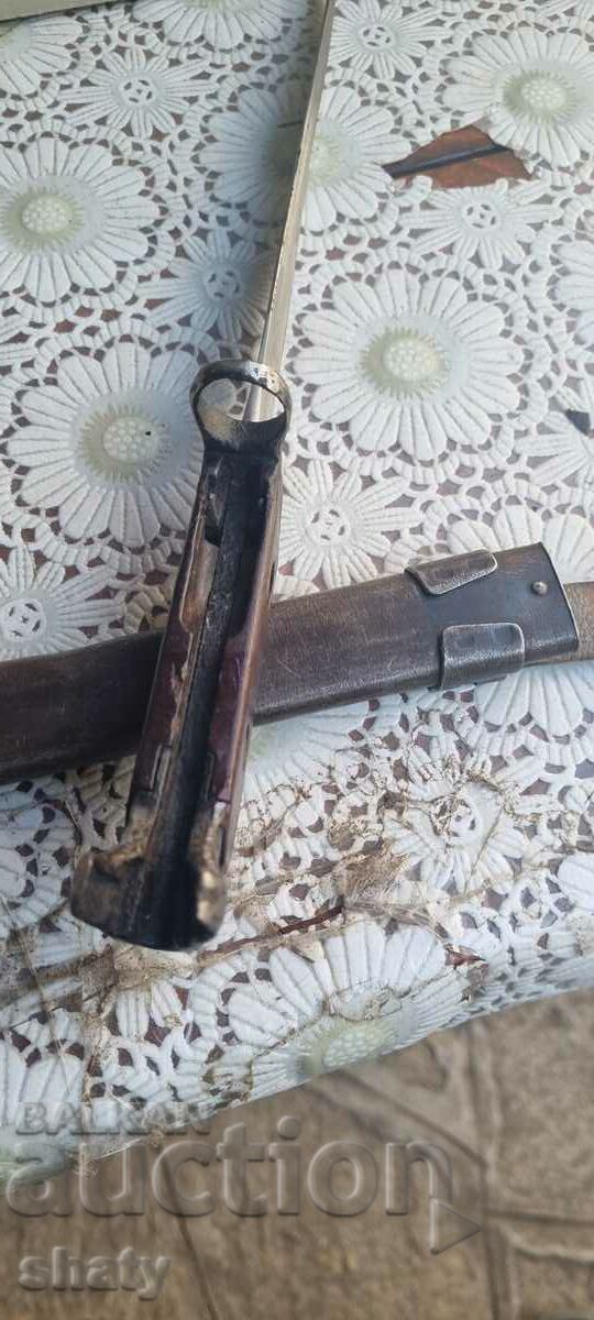 Auction AK bayonet Auction AK bayonet