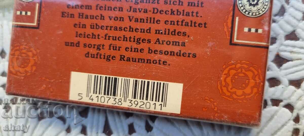 Delivery of Old German cigarettes. Delivery of Old German cigarettes.