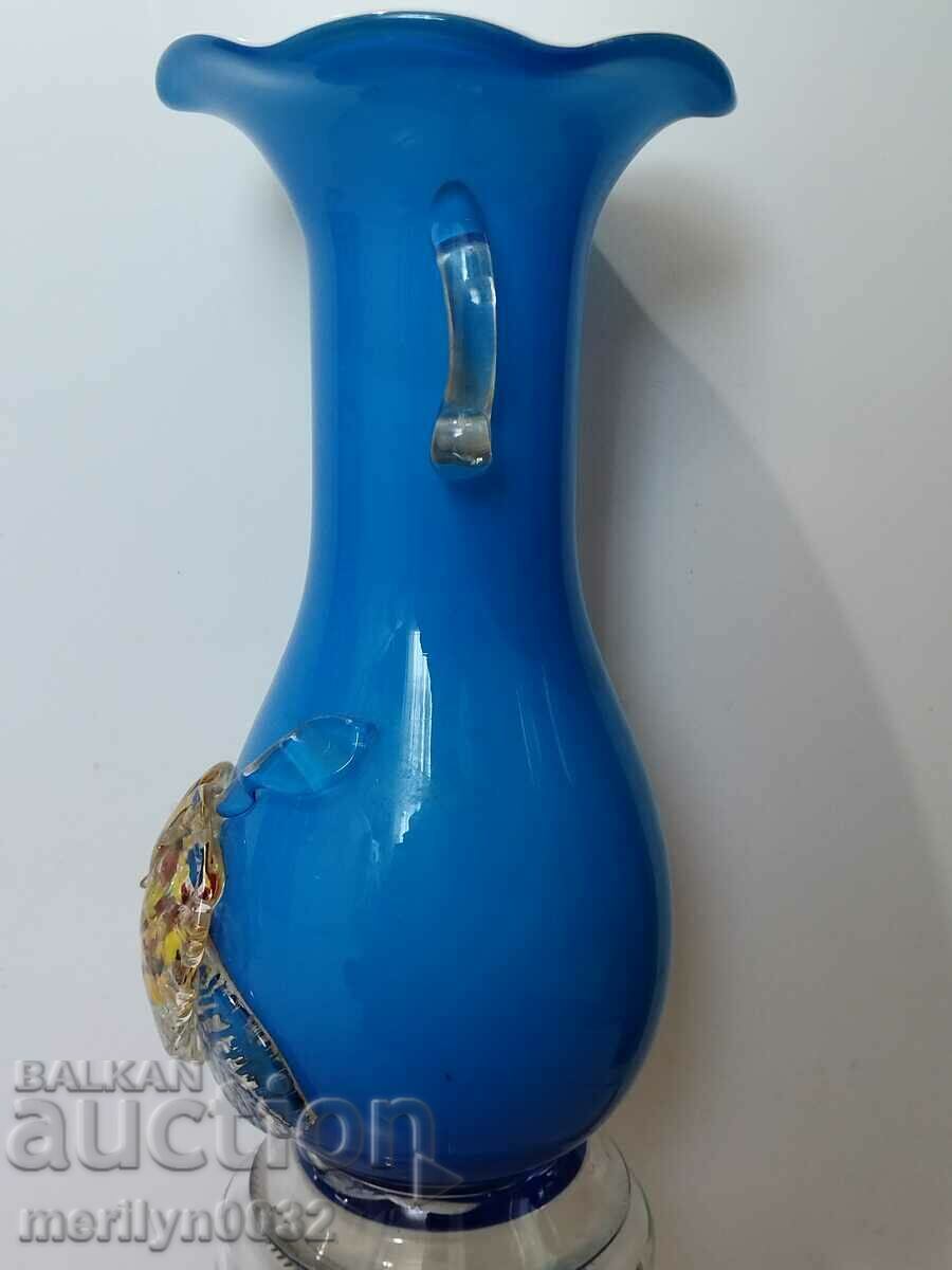 Auction Murano glass vase with cape opening 24 cm high Auction Murano glass vase with cape opening 24 cm high