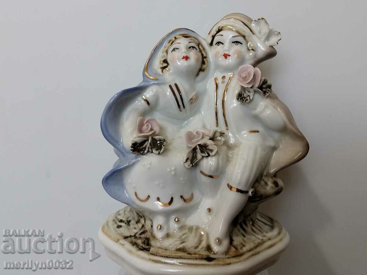 German porcelain Dresden figure plastic statuette with price 110.00 BGN | € 56.24 German porcelain Dresden figure plastic statuette with price 110.00 BGN | € 56.24