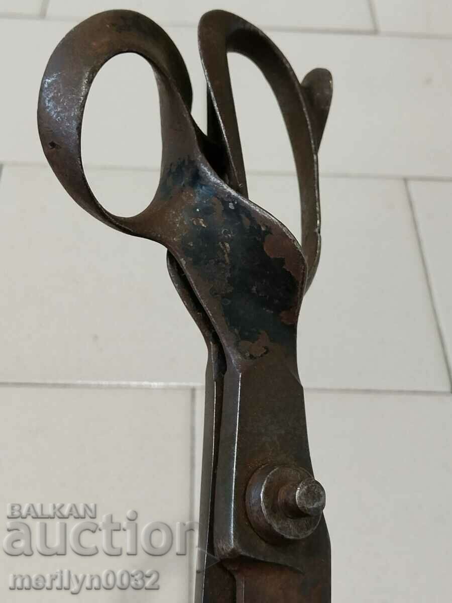 Delivery of Old tailor's German scissors old scissors