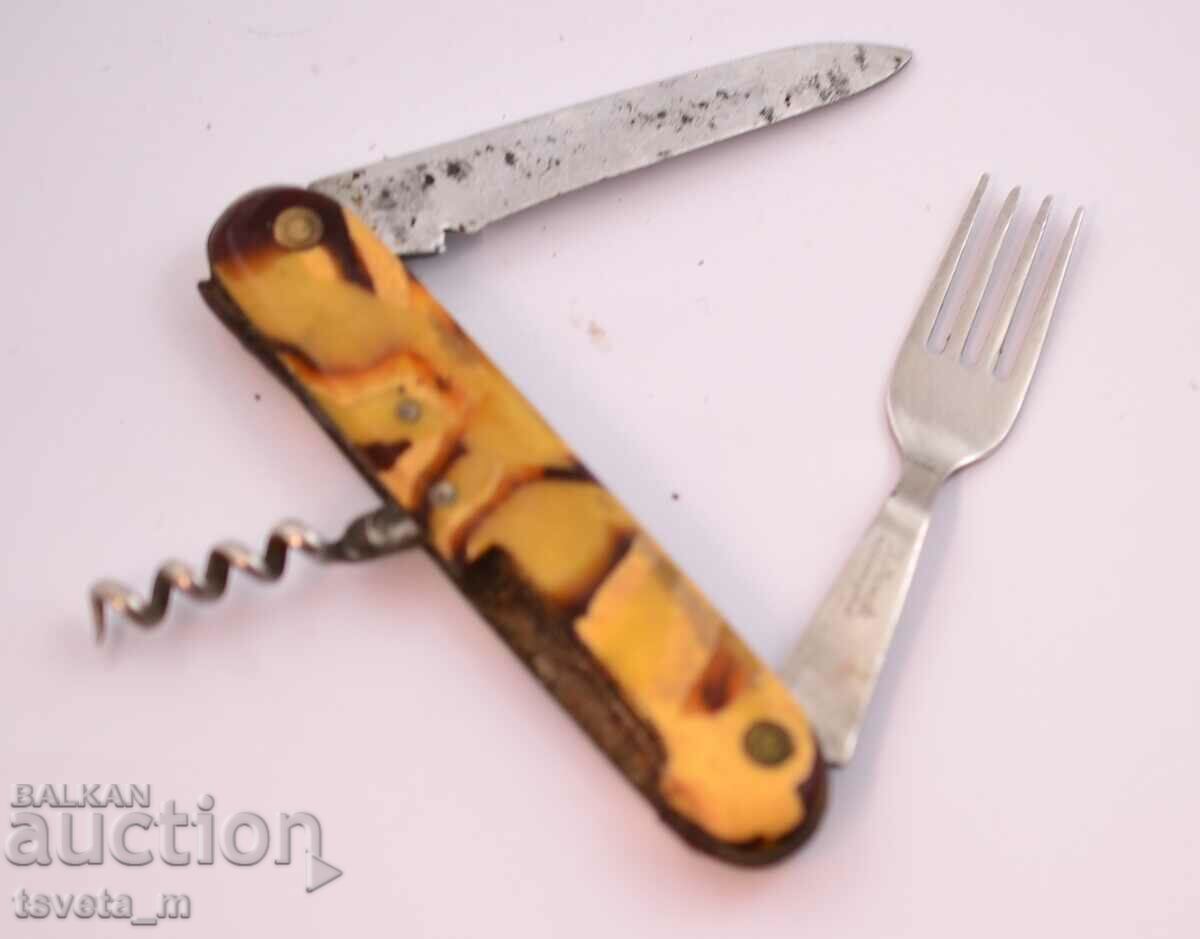 3-tool pocket knife - for repair or parts with price 2.00 BGN | € 1.02 3-tool pocket knife - for repair or parts with price 2.00 BGN | € 1.02