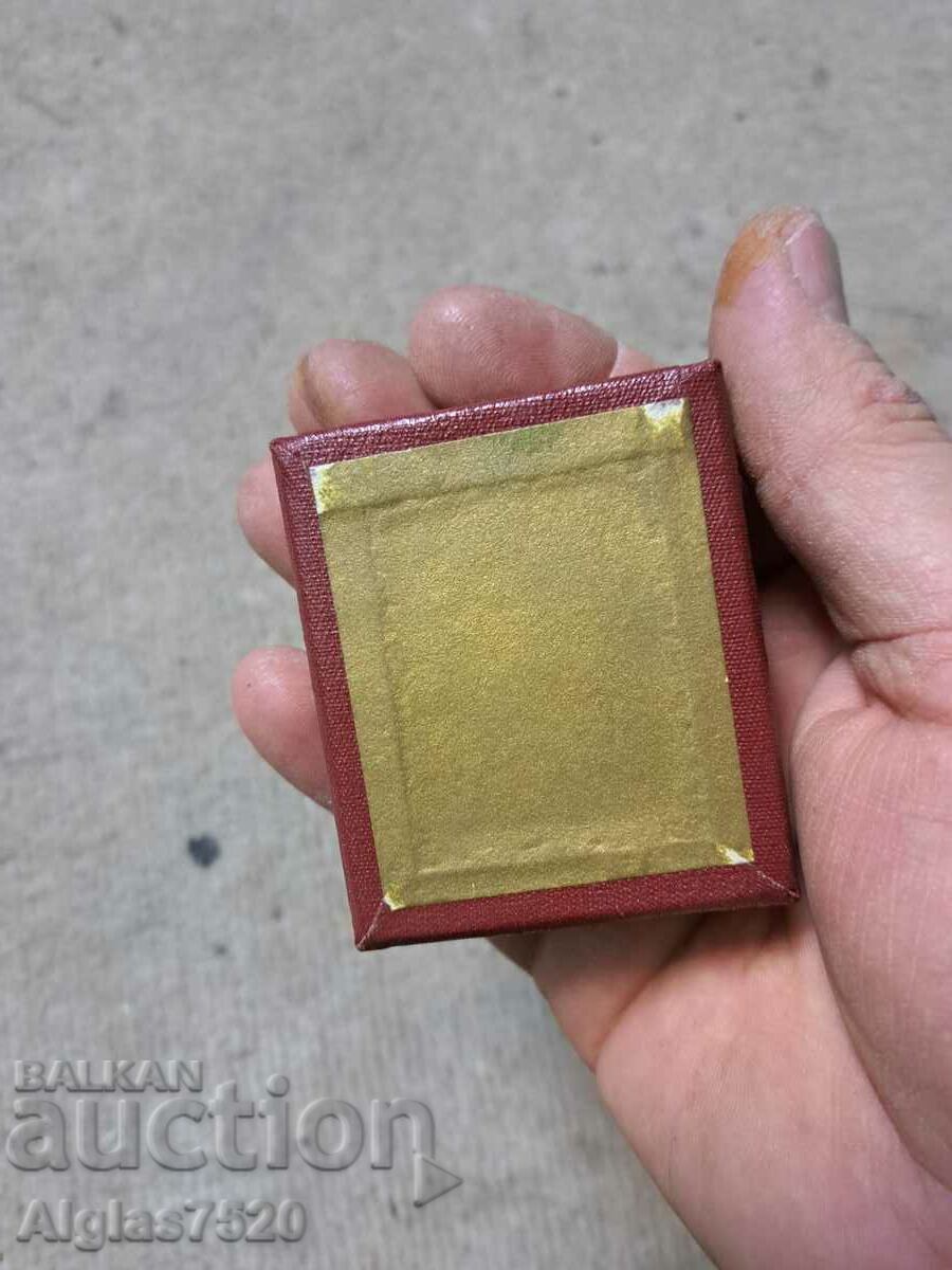 Auction "Commercial Workers' Ckps" Silver Plated Badge Auction "Commercial Workers' Ckps" Silver Plated Badge