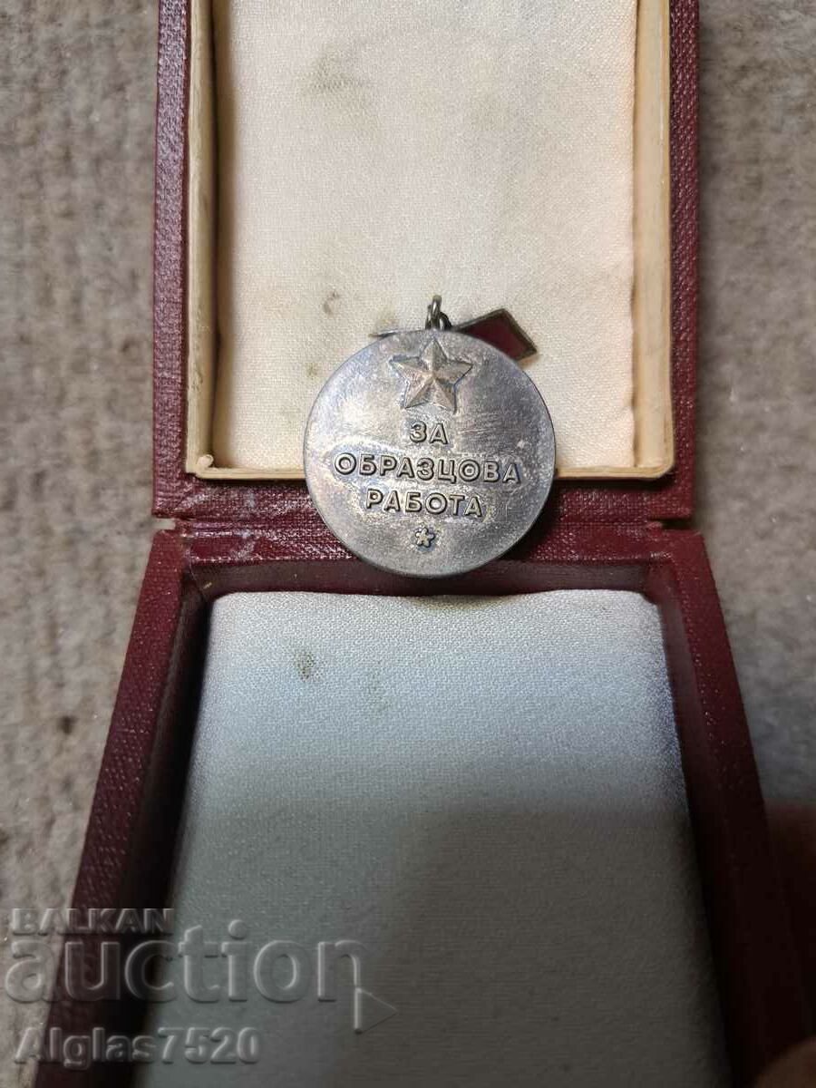 "Commercial Workers' Ckps" Silver Plated Badge - 5 "Commercial Workers' Ckps" Silver Plated Badge - 5