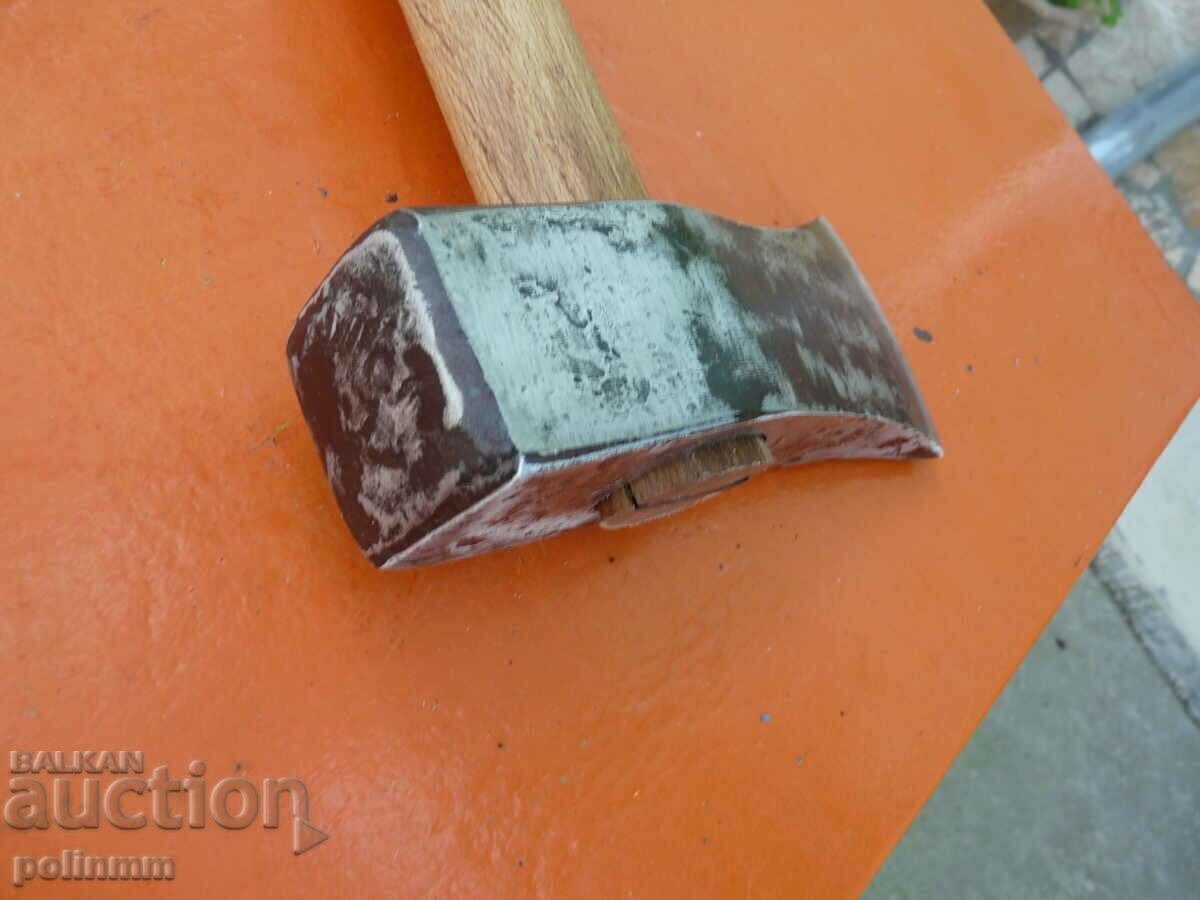 Quality splitting ax - 534 with price 100.00 BGN | € 51.13