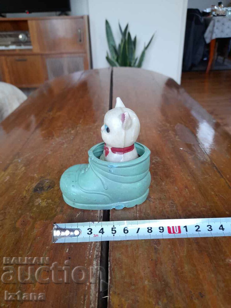 Old children's toy, kitten, cat with price 18.00 BGN | € 9.20 Old children's toy, kitten, cat with price 18.00 BGN | € 9.20