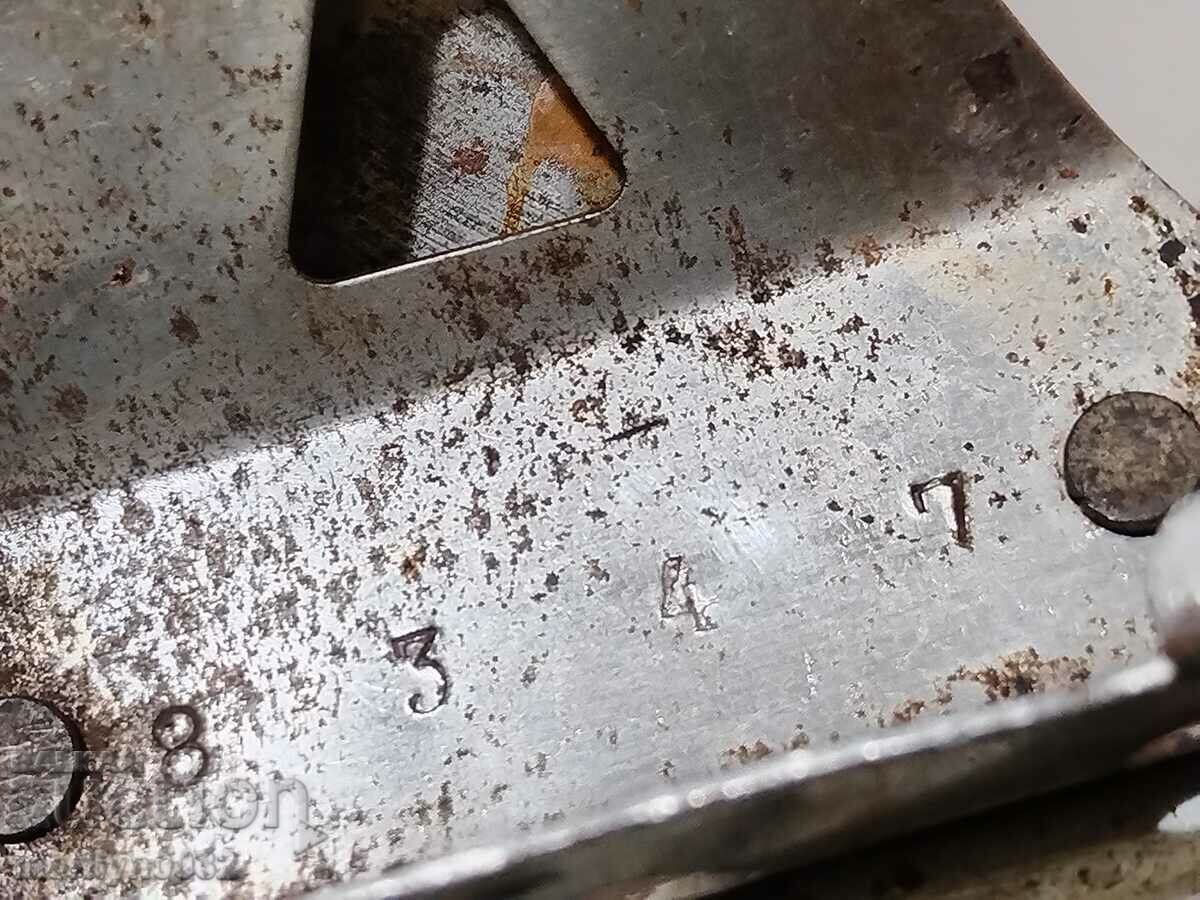 Licitație Fier de călcat electric vechi social timpuriu, anii 1950