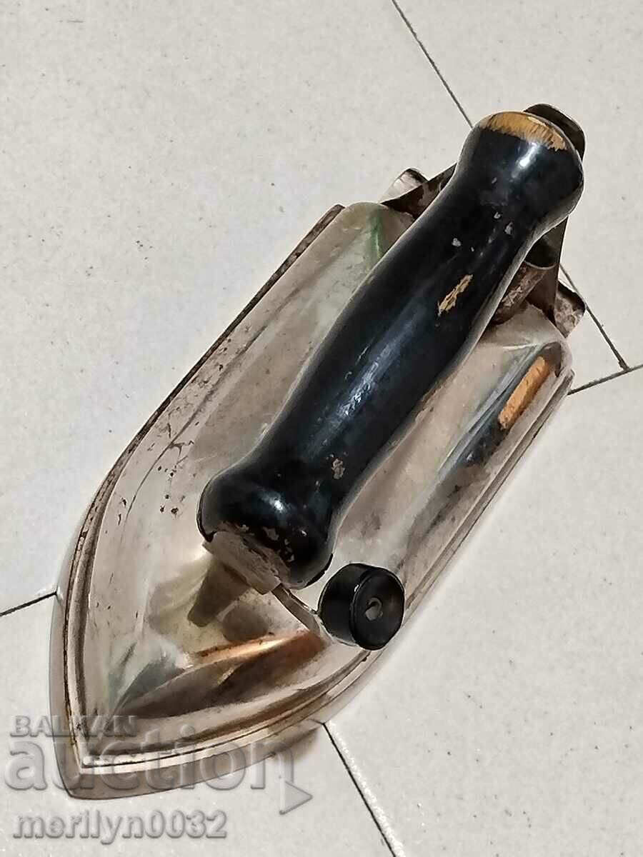 Livrarea Fier de călcat electric vechi social timpuriu, anii 1950