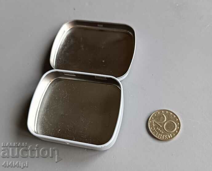 Mini box with price € 3.00 | 5.87 BGN