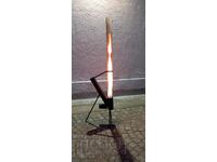 Pellet rocket stove with an open fire in a glass tube