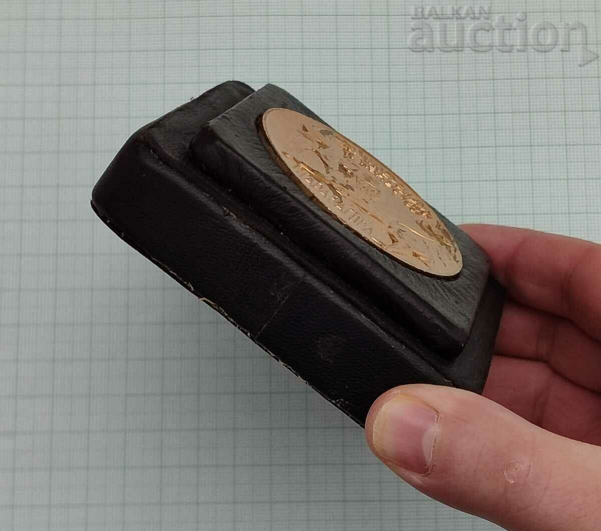 STARA ZAGORA PLAQUE FOR LITERATURE AND ART with price 36.00 BGN | € 18.41