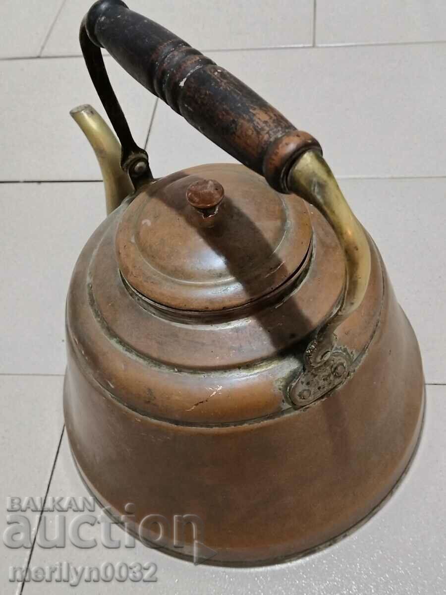 Auction Old copper teapot copper household vessel Auction Old copper teapot copper household vessel