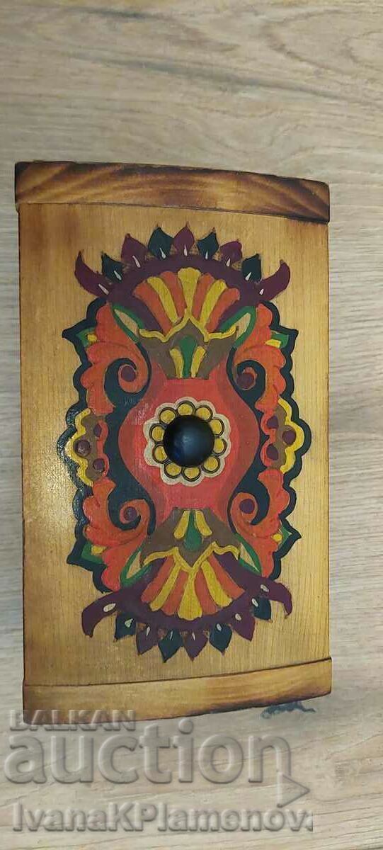 Auction Wooden box for collectors Auction Wooden box for collectors