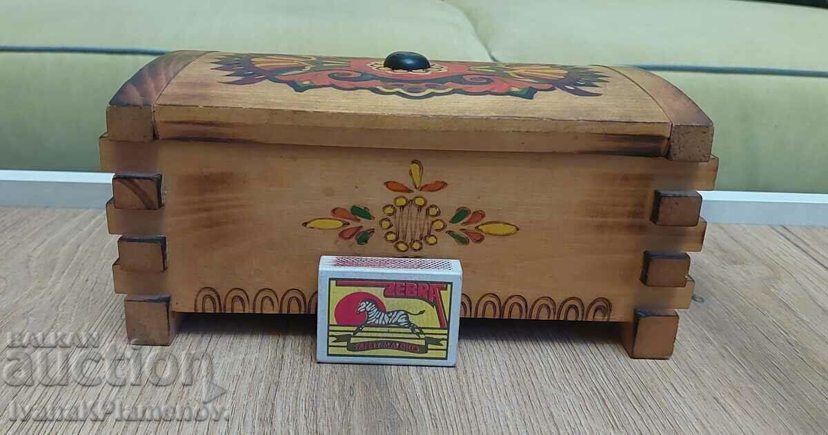 Wooden box for collectors - 6 Wooden box for collectors - 6