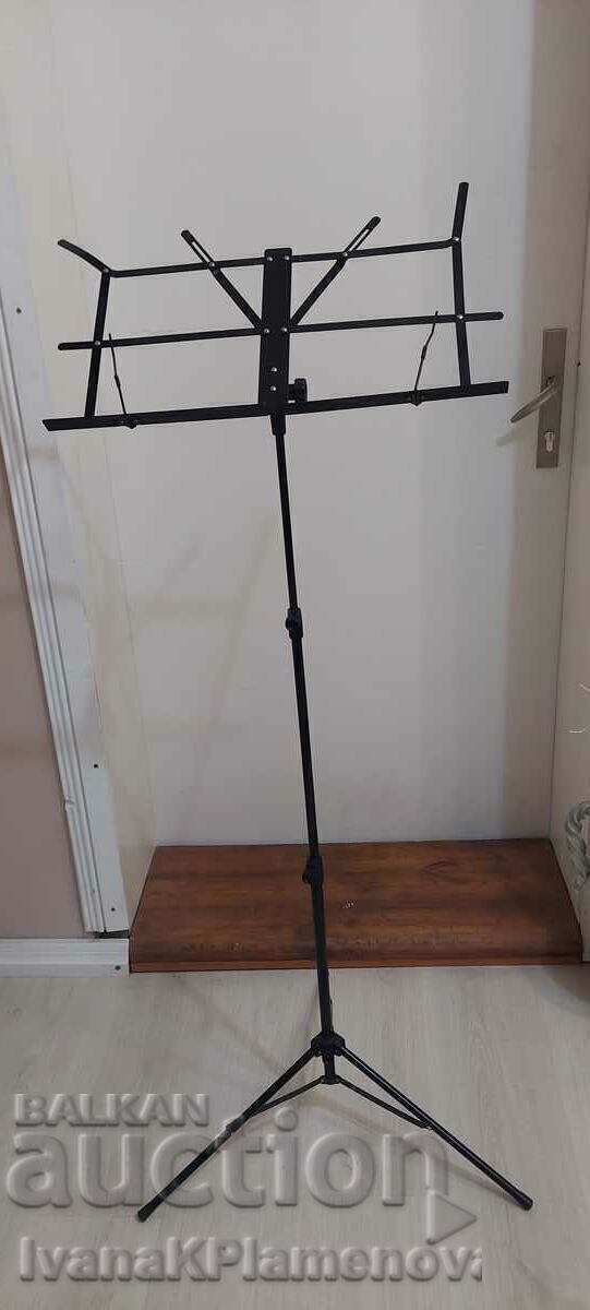 Η μουσική βάση εξαιρετική Η μουσική βάση εξαιρετική