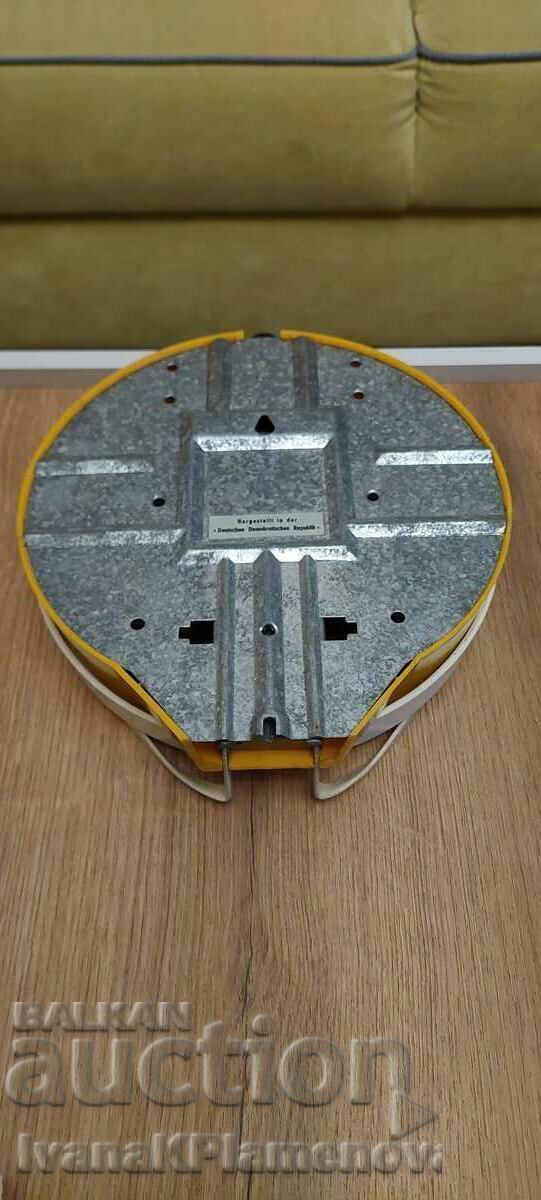 Retro wall scale for collectors with price 30.00 BGN | € 15.34 Retro wall scale for collectors with price 30.00 BGN | € 15.34