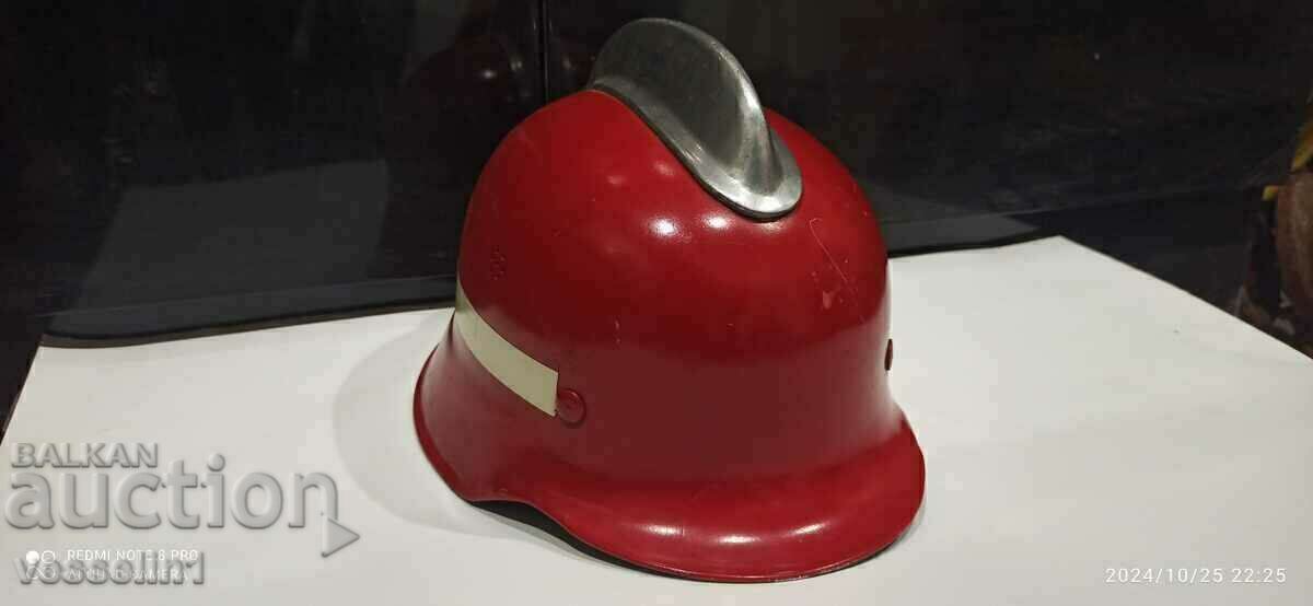 German fireman's helmet old from the second world war - 6 German fireman's helmet old from the second world war - 6