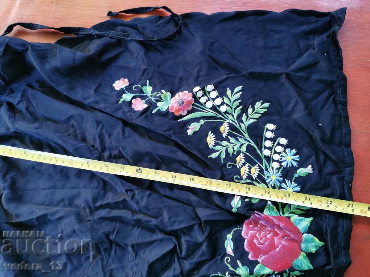 Auction FOLK COSTUME - APRON Auction FOLK COSTUME - APRON
