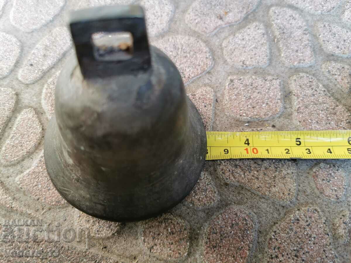 Δημοπρασία ΠΑΛΙΑ ΧΑΛΚΙΝΗ ΚΑΜΠΑΝΑ Δημοπρασία ΠΑΛΙΑ ΧΑΛΚΙΝΗ ΚΑΜΠΑΝΑ