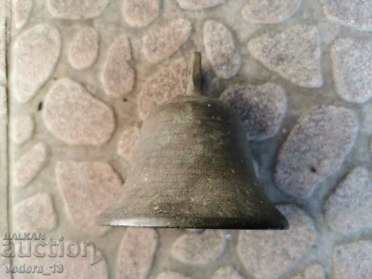 ΠΑΛΙΑ ΧΑΛΚΙΝΗ ΚΑΜΠΑΝΑ - 5 ΠΑΛΙΑ ΧΑΛΚΙΝΗ ΚΑΜΠΑΝΑ - 5