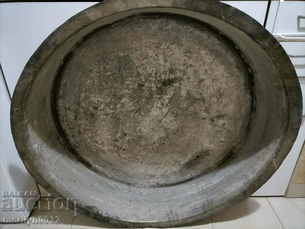 Called the Nizams a LARGE tray copper trough with price 535.00 BGN | € 273.54 Called the Nizams a LARGE tray copper trough with price 535.00 BGN | € 273.54