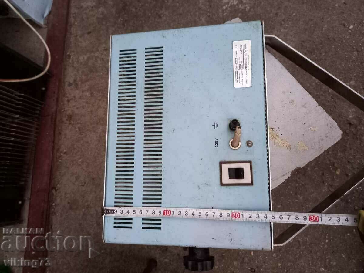 Auction Sun 400, disinfection device. Auction Sun 400, disinfection device.