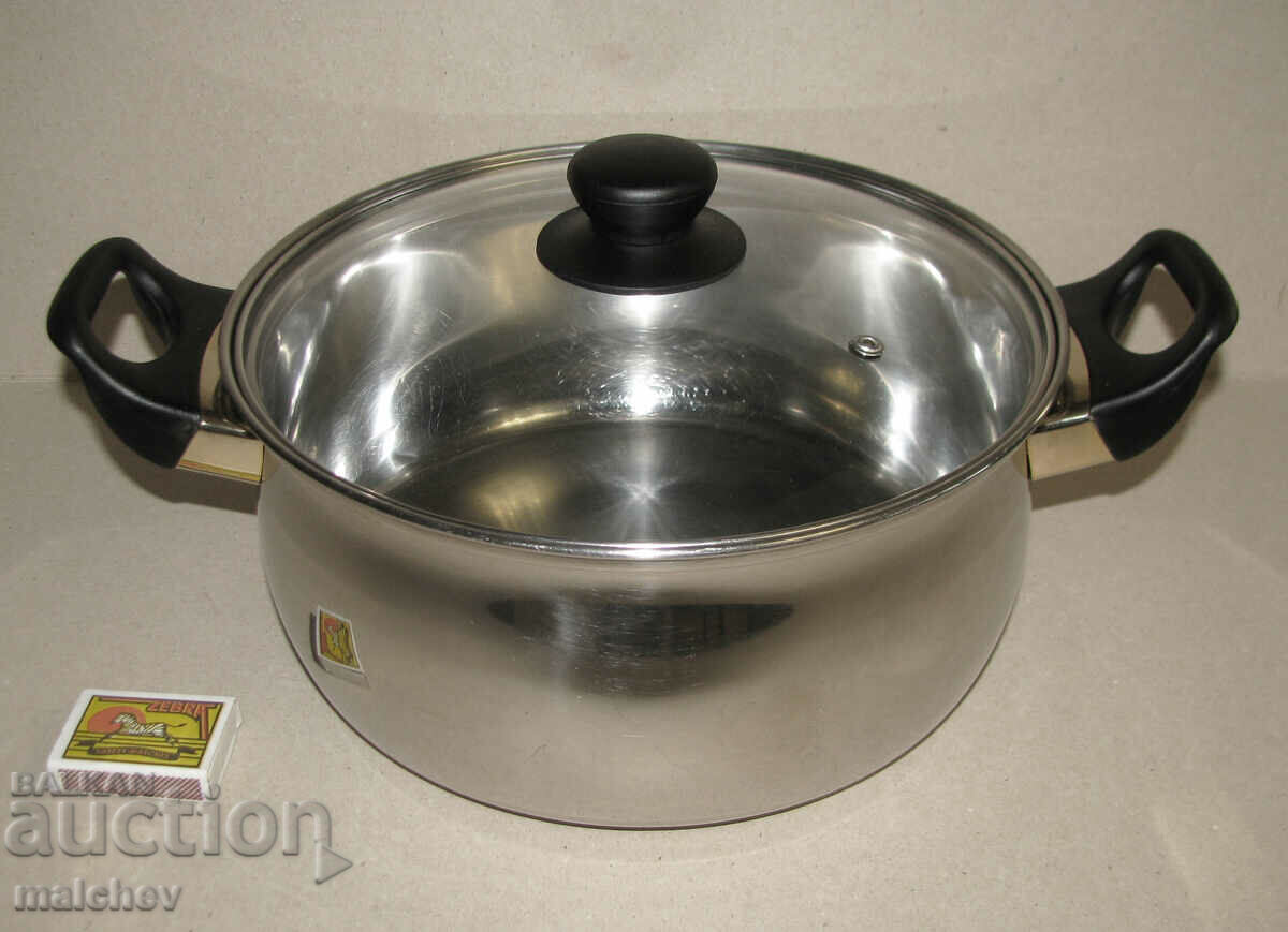 Pot 26 cm stainless Happy Haus plastic. handles preserved