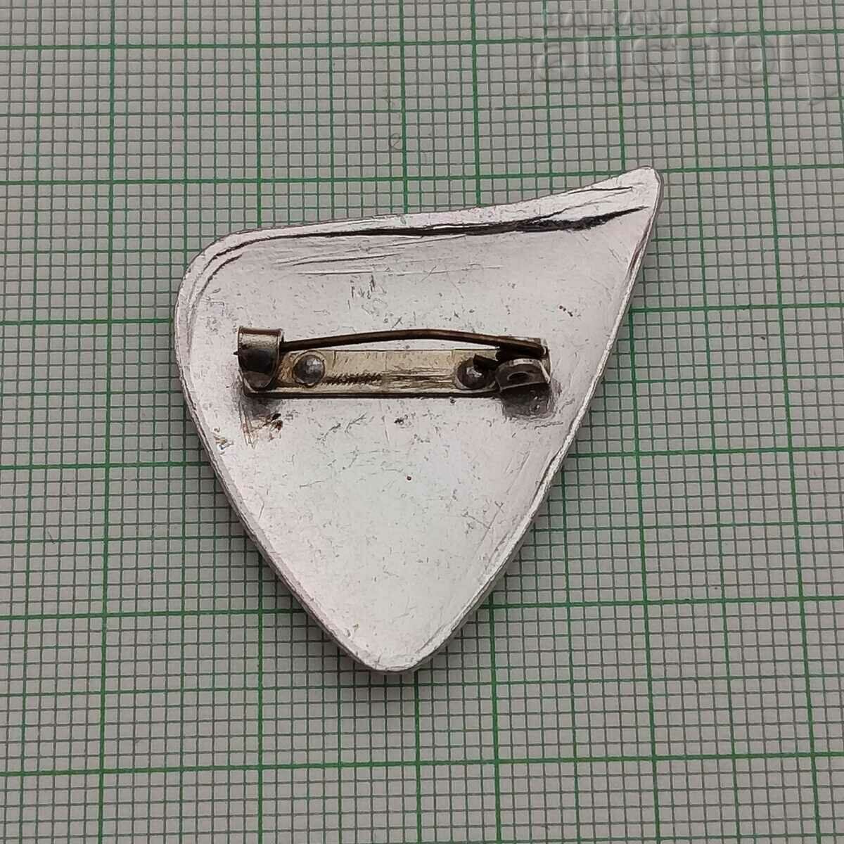 MASK CARNIVAL THEATER BROOCH BADGE with price 5.00 BGN | € 2.56 MASK CARNIVAL THEATER BROOCH BADGE with price 5.00 BGN | € 2.56