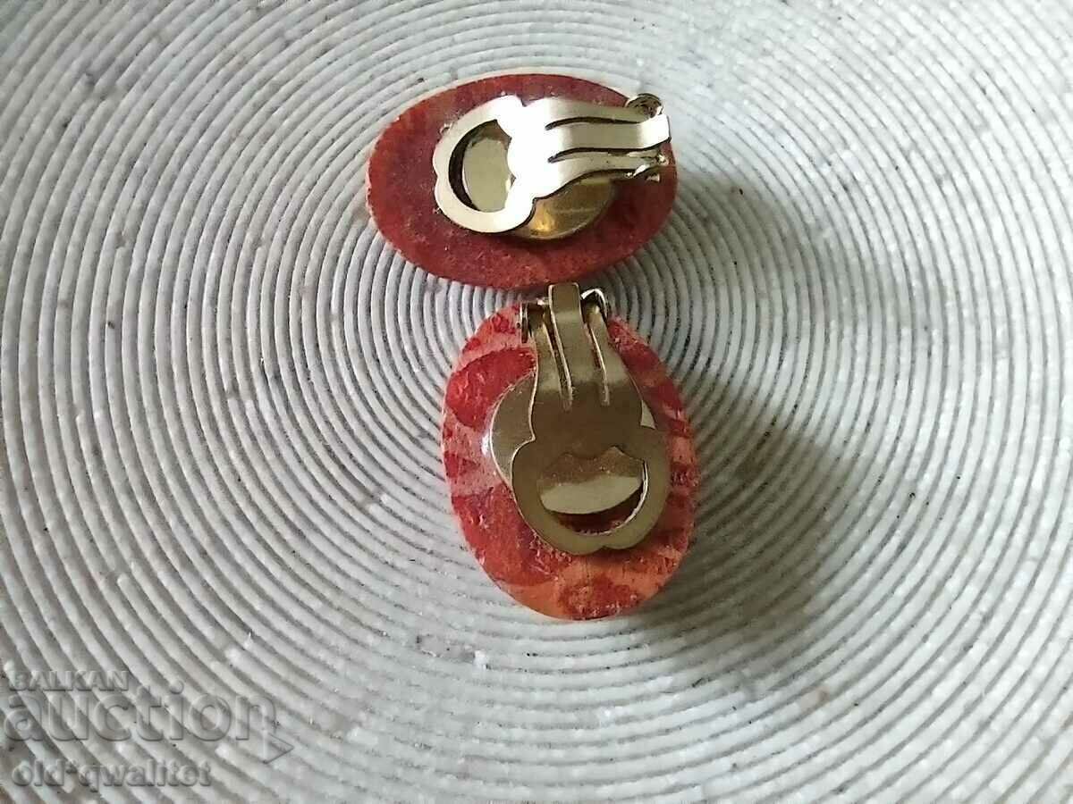 Cercei cu clips de coral, aprox. 2 cm/1 cm cu preț 97.00 BGN | € 49.60