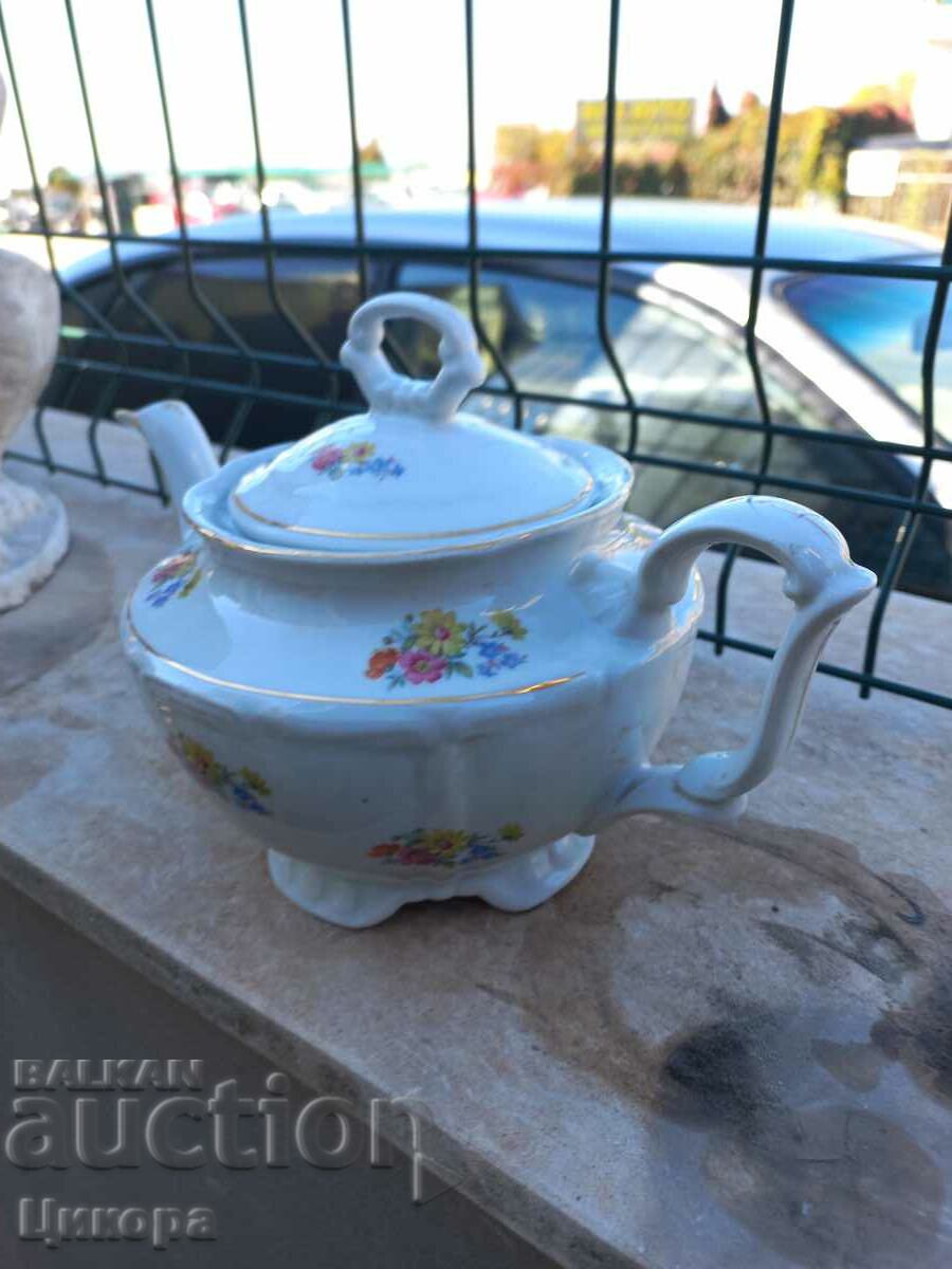 OLD BULGARIAN PORCELAIN KETTLE with price 80.00 BGN | € 40.90